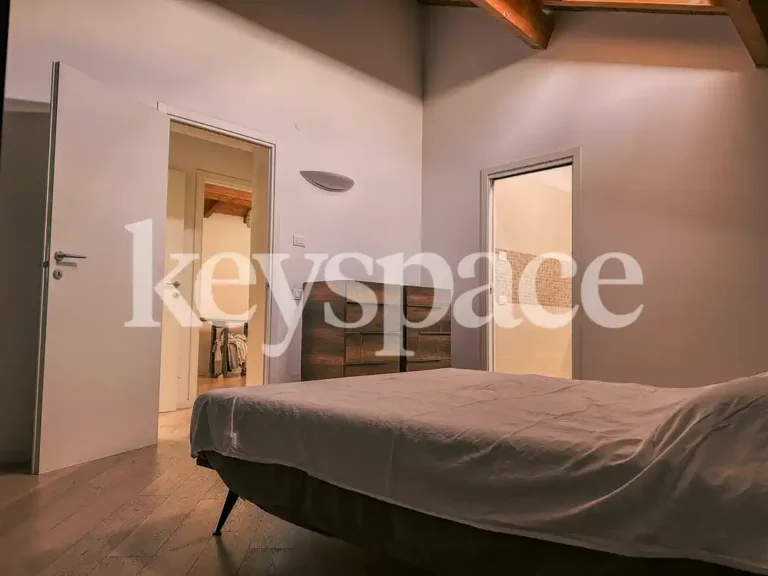 Mansarda – Condominio Piazzetta Palladio – Centro Montecchio Maggiore – Keyspace – Agenzia immobiliare a Vicenza e provincia Mansarda – Condominio Piazzetta Palladio – Centro Montecchio Maggiore – Agenzia immobiliare a Vicenza e provincia | Keyspace