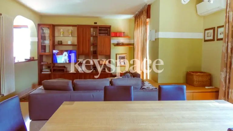 Casa Villa Montecchio Maggiore, Singola – Zona Bernuffi – Keyspace – Agenzia immobiliare a Vicenza e provincia Casa Villa Montecchio Maggiore, Singola – Zona Bernuffi – Agenzia immobiliare a Vicenza e provincia | Keyspace