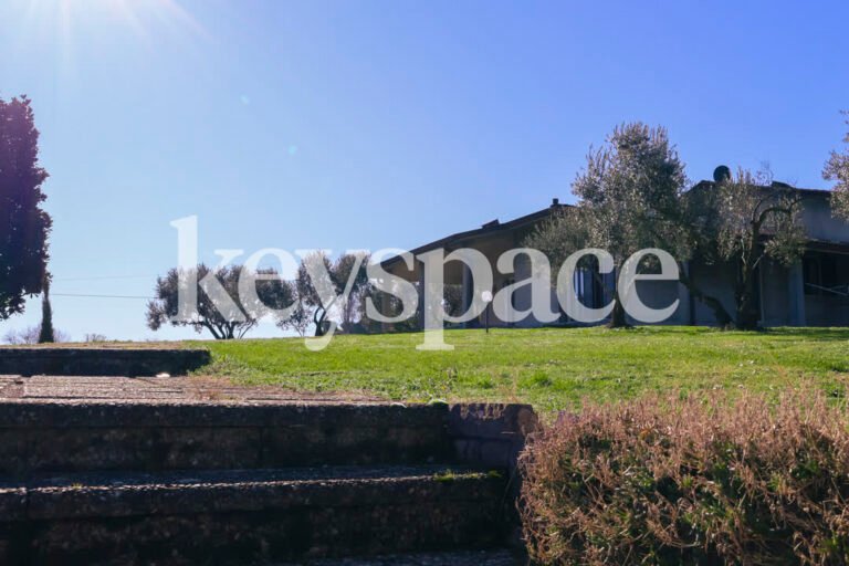 Casa Singola Villa Montecchio Maggiore (Zona Carbonara) – Keyspace – Agenzia immobiliare a Vicenza e provincia Casa Singola Villa Montecchio Maggiore (Zona Carbonara) – Agenzia immobiliare a Vicenza e provincia | Keyspace