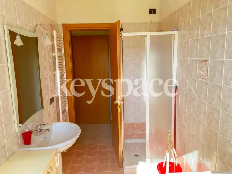 Appartamento piano terra con giardino e garage doppio – Agenzia immobiliare a Vicenza e provincia | Keyspace