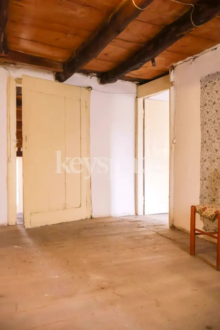 Casa di corte da ristrutturare con terreno a Castelvecchio – Keyspace – Agenzia immobiliare a Vicenza e provincia Casa di corte da ristrutturare con terreno a Castelvecchio – Agenzia immobiliare a Vicenza e provincia | Keyspace