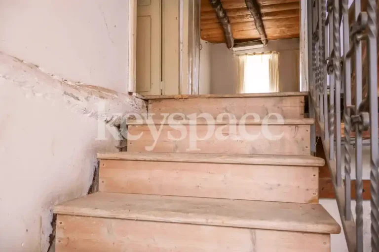Casa di corte da ristrutturare con terreno a Castelvecchio – Keyspace – Agenzia immobiliare a Vicenza e provincia Casa di corte da ristrutturare con terreno a Castelvecchio – Agenzia immobiliare a Vicenza e provincia | Keyspace