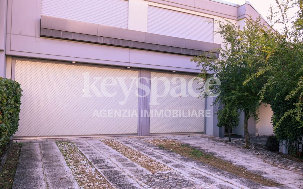 Villa con giardino a Montecchio Maggiore – foto 3
